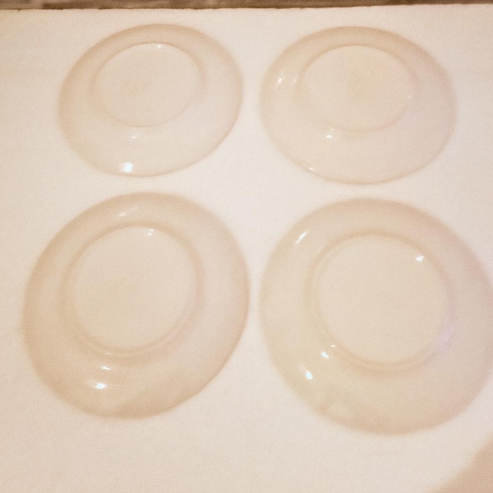 Longchamp French Hot Air Balloon Dessert Plates Set Of 4 with Red Rim - Picture 13 of 14